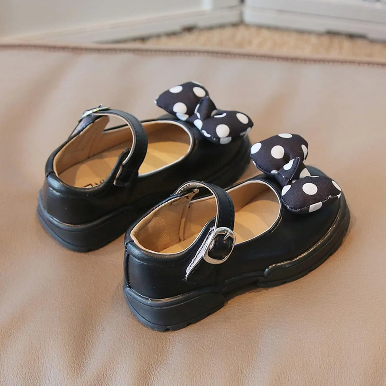 Fashion Autumn Girls Casual Shoes Thick Bottom Flat Round Toe Polka Dot Bow Hook Loop Solid Color Dress Girls Books