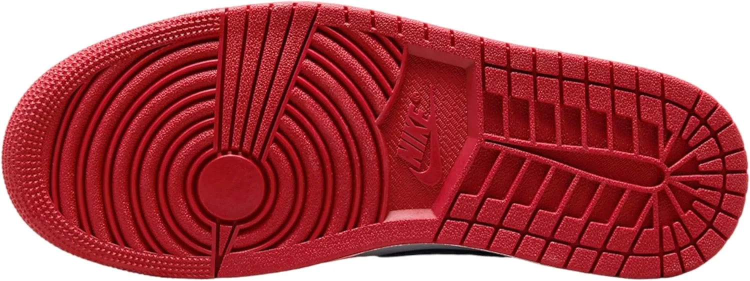 NIKE Men's Basketball Shoe