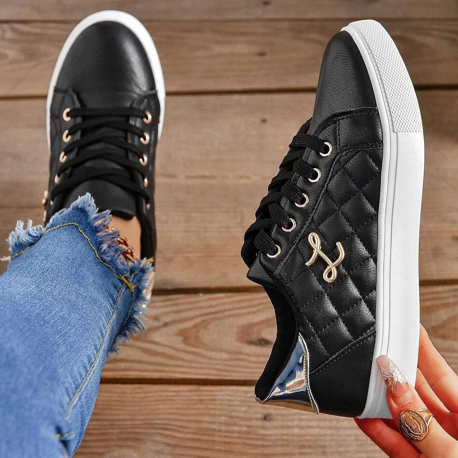 Women's Sneakers 2025 Fashion Round Toe Comfortable Lace Up Metal Decor Flats Breathable Padded Insole Low-Top Classic Platform Orthopedic Slip on Soft Tennis Shoes for Running Walking Sports